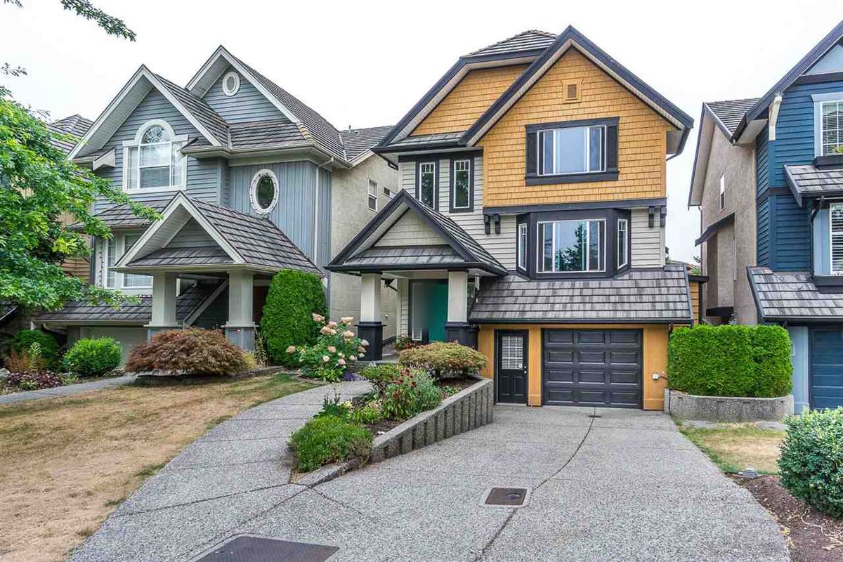 Detached home in Morgan Creek, South Surrey