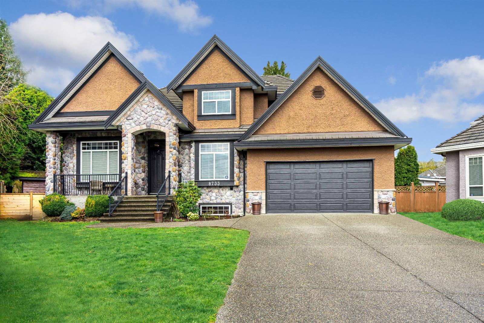 NEW LISTING! Custom Luxury Home in Fleetwood with Stunning Mountain Views at 8733 163A Street, Surrey