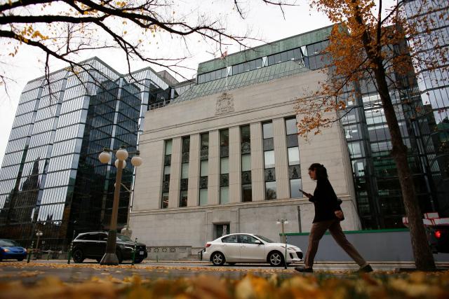 Bank of Canada cuts interest rate to 3.25%