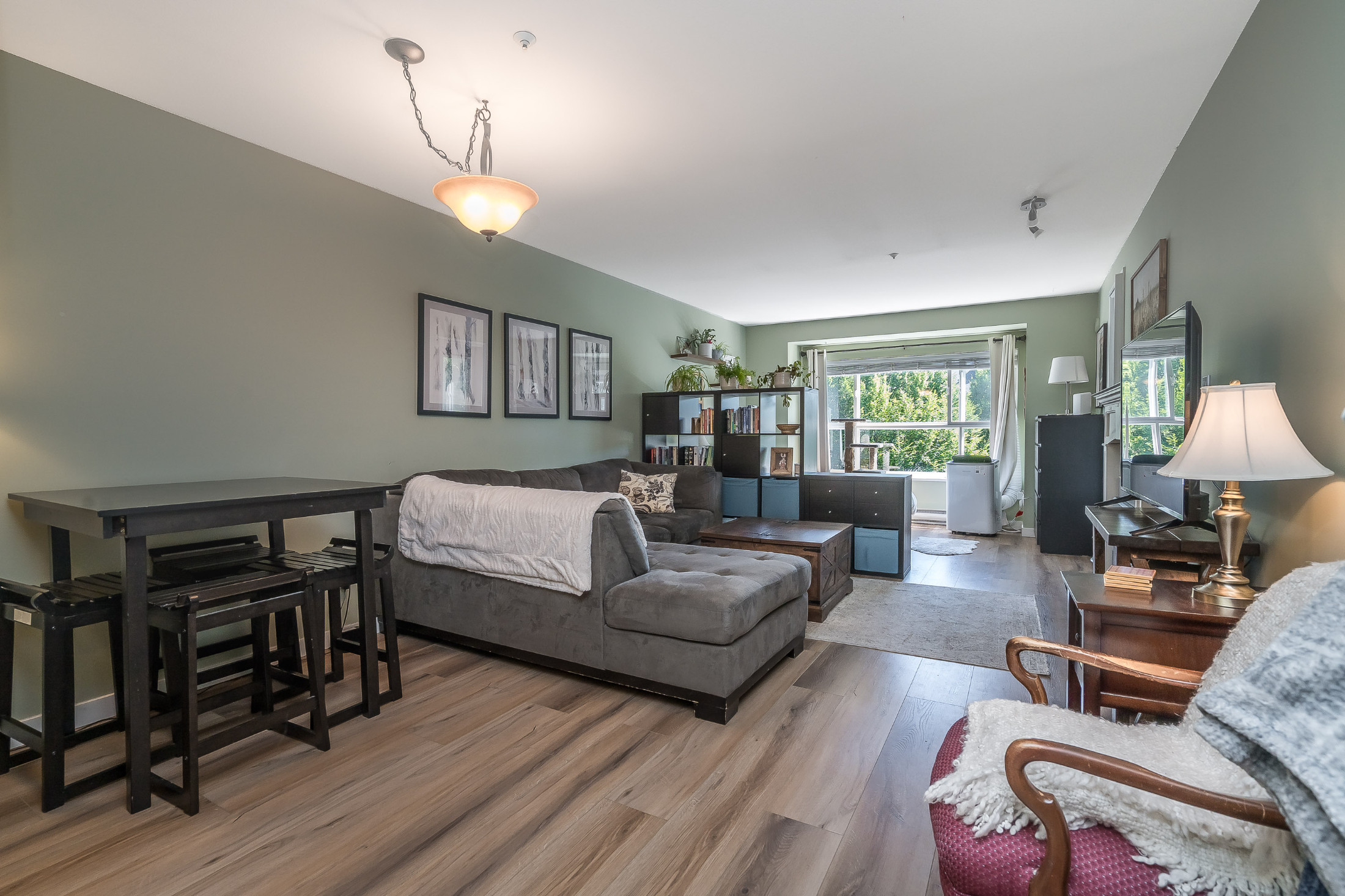 Top-floor south-facing condo exterior at Cedar Ridge